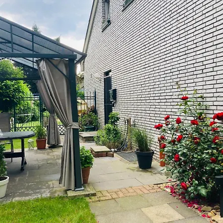In Haus Annabelle Tiefparterre Ohne Kueche Gasthof *